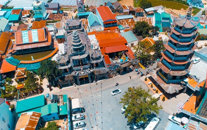 Những ngôi chùa đạt kỷ lục ở Việt Nam