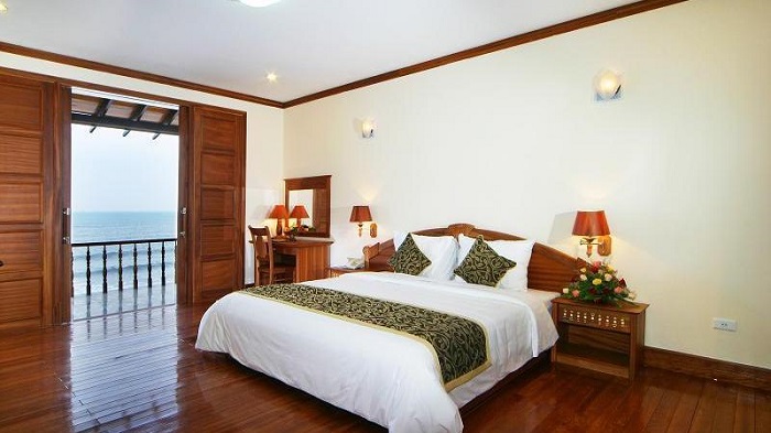 Nhắc đến khách sạn Quy Nhơn giá tốt phải kể đến Royal Hotel & Healthcare Resort Quy Nhơn