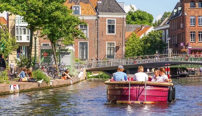 Tham quan cây cầu nước Veluwemeer - tham quan thị trấn Leiden