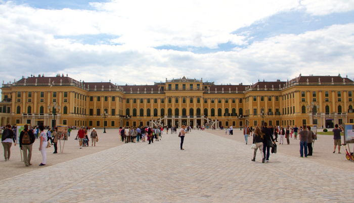 tham quan cung điện Schonbrunn - tham quan tiểu đình