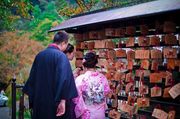 tham quan đền Fushimi Inari - dạo mát ngắm cảnh