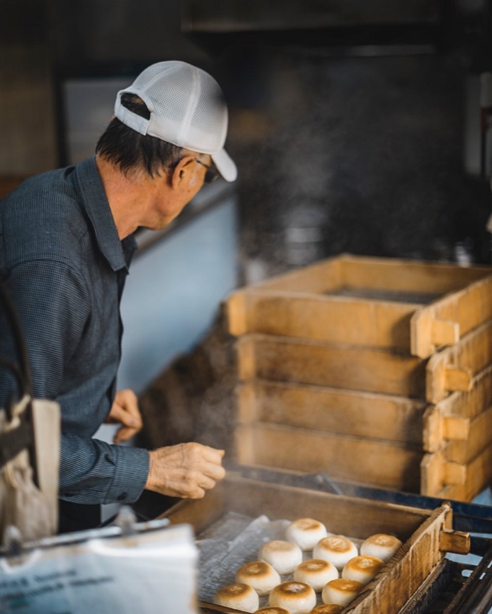 tham quan ngôi làng Tsumago - cửa hàng bánh ngọt truyền thống