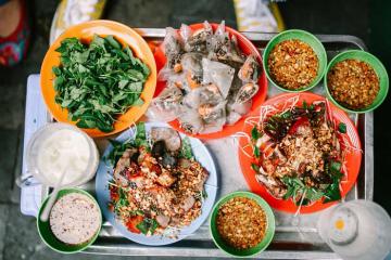 Chuẩn bị 'hầu bao' oanh tạc 3 con đường ẩm thực ở phố cổ Hà Nội
