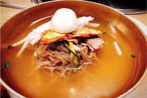Mì lạnh Bình Nhưỡng - tinh hoa văn hóa ẩm thực Triều Tiên