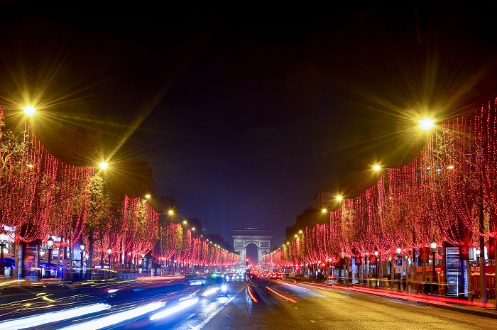  Champs-Elysées rực rỡ trong mùa Giáng sinh Giáng sinh ở Paris