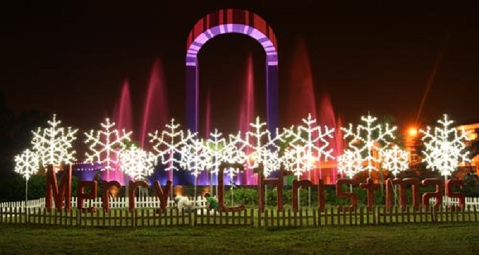  Christmas place in Binh Duong - sparkling new city park