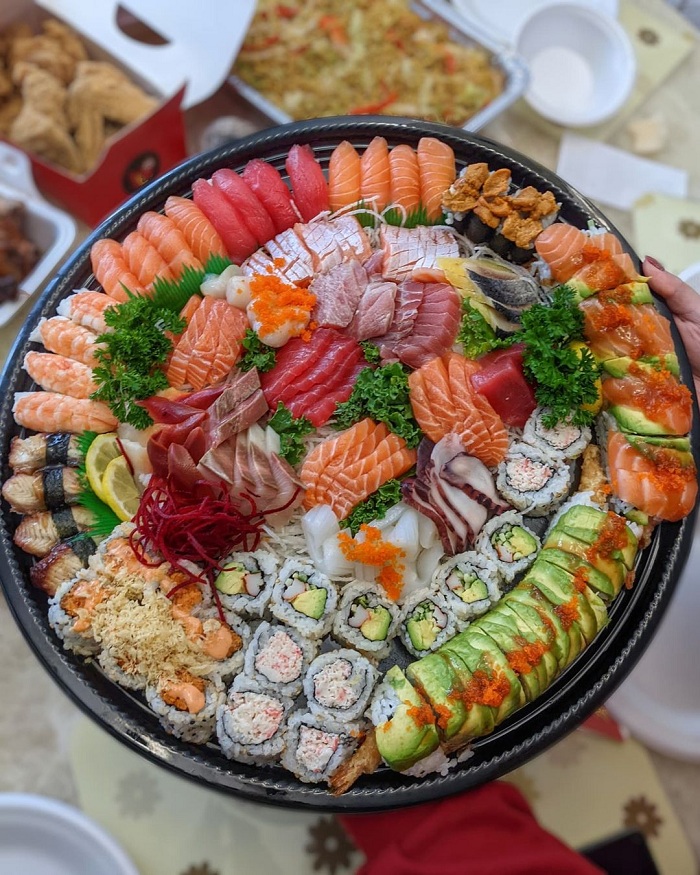 Sushi là món ăn nổi tiếng ở châu Á 