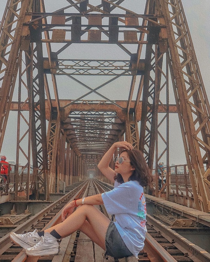 Cầu Long Biên là một trong những công trình kiến trúc Pháp nổi tiếng