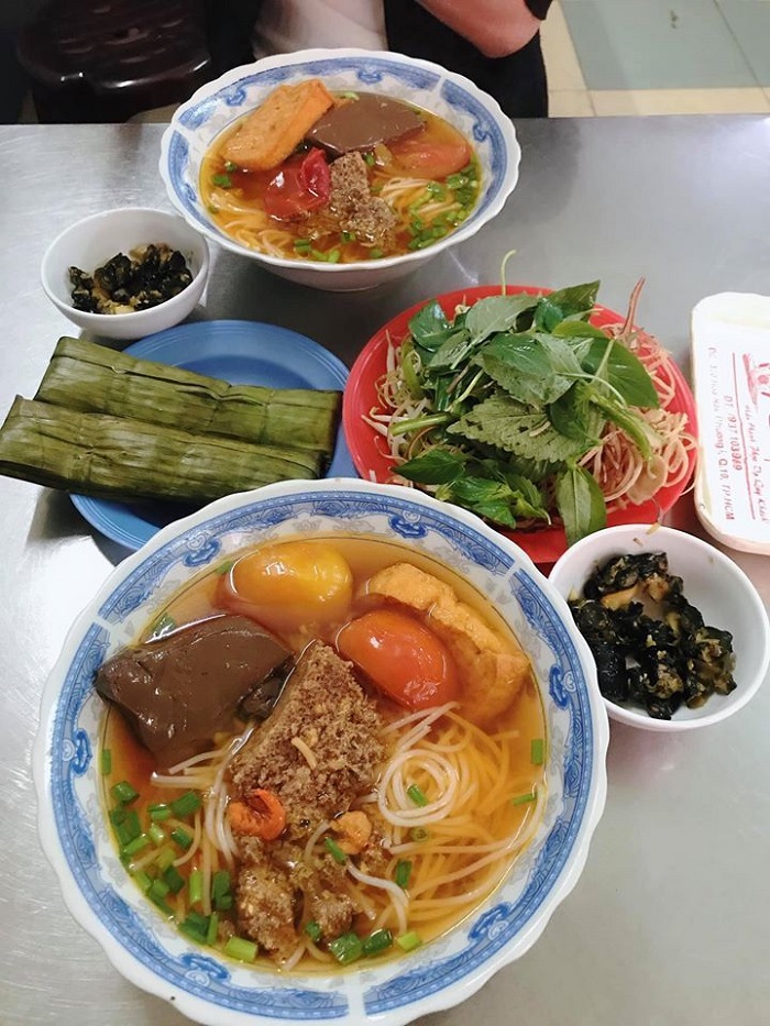 Delicious breakfast restaurants in Can Tho - Vo Thi Sau vermicelli noodles
