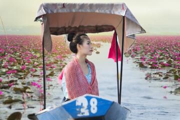 Khám phá hồ hoa súng ở Thái Lan – nơi có cảnh đẹp tựa ‘thiên đường chốn hạ giới’