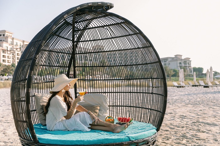 Bãi biển riêng The St. Regis Saadiyat Island Resort - khu nghỉ dưỡng sang trọng ở Abu Dhabi