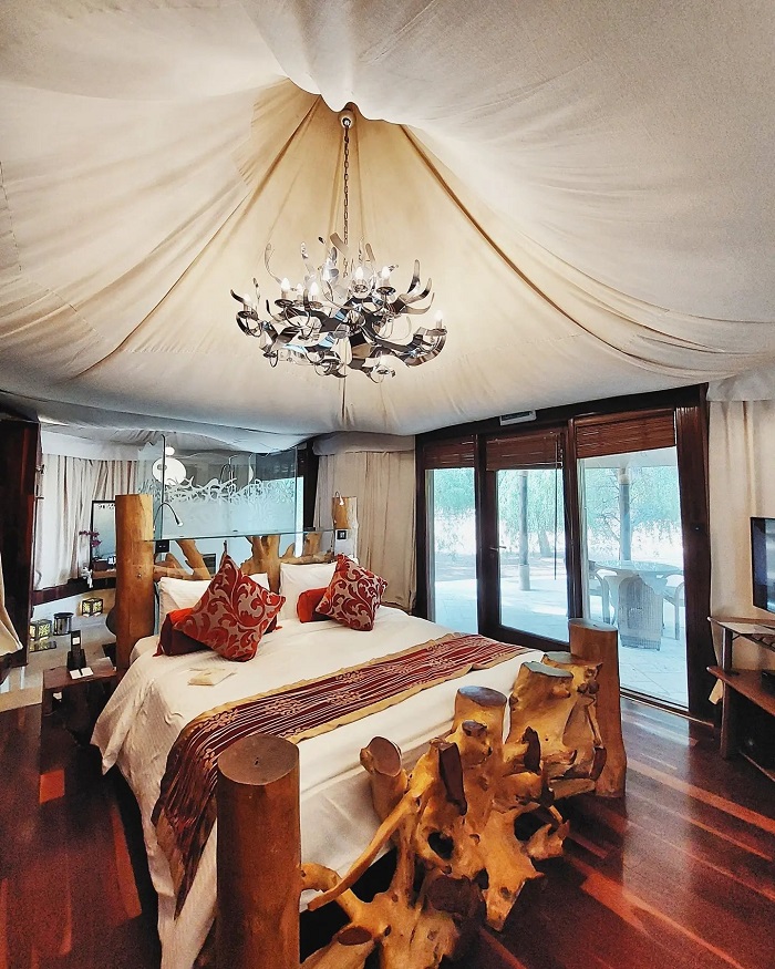 Phòng theo phong cách Beloudin ở Telal là khu nghỉ dưỡng sang trọng ở Abu Dhabi