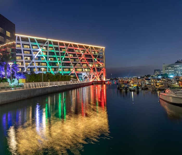 Vị trí của khách sạn EDITION là khu nghỉ dưỡng sang trọng ở Abu Dhabi