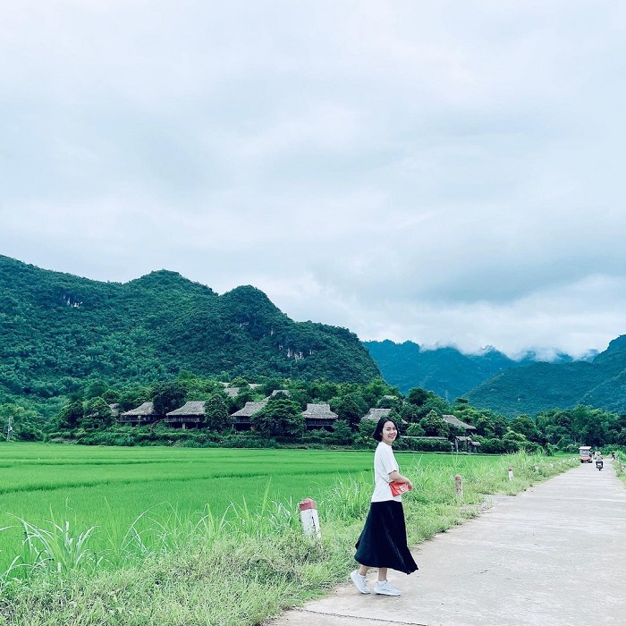 Bản Lác là bản làng đẹp ở Mai Châu nhiều du khách ghé thăm