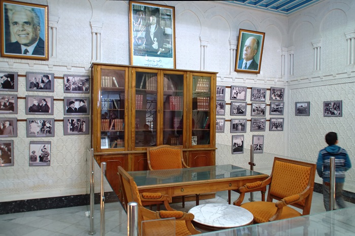 Phòng bảo tàng ở lăng Habib Bourguiba Tunisia 