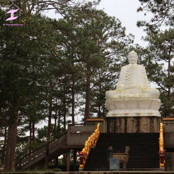 Tượng Phật chùa Tàu Đà Lạt 