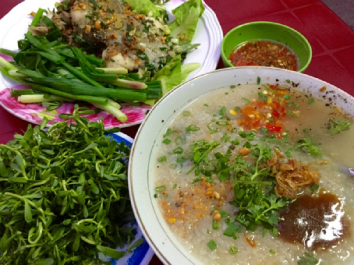 Cháo cá lóc rau đắng Hoàng Hoanh - địa điểm ăn uống nên đến khi du lịch Cái Bè Tiền Giang