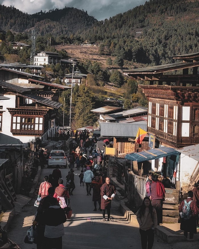 Di chuyển đến tu viện Gangtey Bhutan