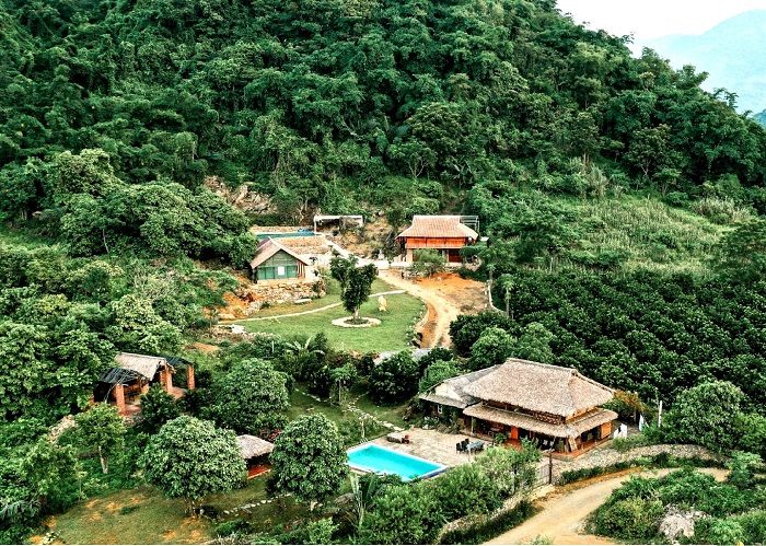 Thung Rech House là homestay đẹp ở Hòa Bình nằm trong không gian xanh mát