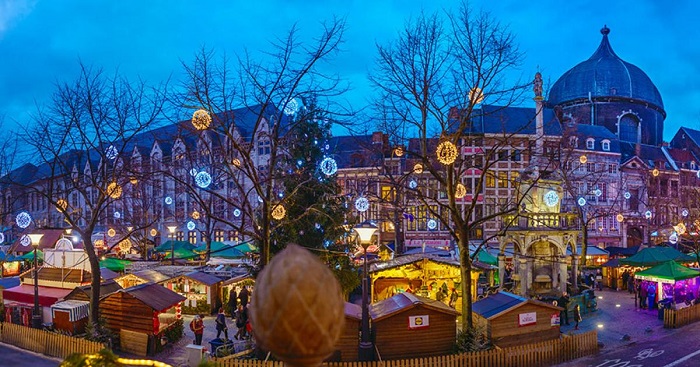 Khu chợ Giáng sinh Liege là 1 trong những khu chợ Giáng sinh ở Bỉ nổi tiếng