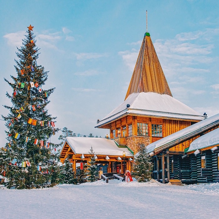 Khám phá làng Rovaniemi là một trong những truyền thống Giáng sinh ở Phần Lan 