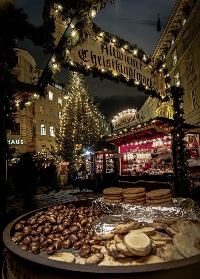Maroni là một trong những món ăn Giáng sinh ở Áo