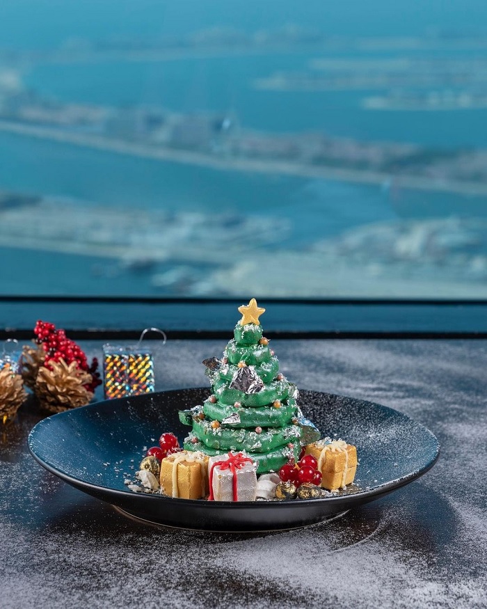 Ẩm thực ở Observatory Bar & Grill  - địa điểm đón Giáng sinh ở Dubai
