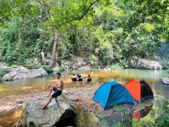 Cắm trại ở thác Pan Toong Bình Phước  