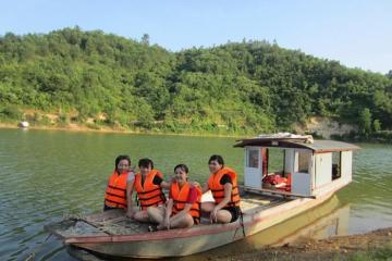Khu du lịch Hồ Dụ - điểm dã ngoại thú vị ở Kỳ Sơn Hòa Bình