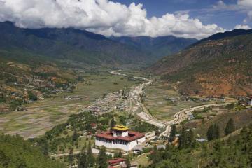 Pháo đài Zuri Dzong Bhutan: điểm du lịch hàng đầu thung lũng Paro