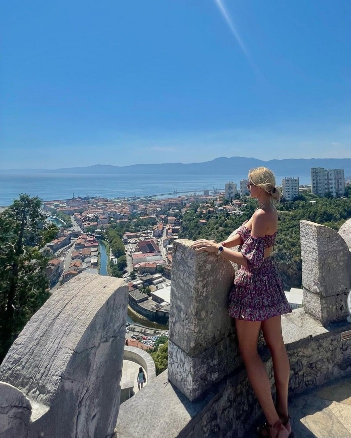 View ngắm cảnh ở lâu đài Trsat Croatia