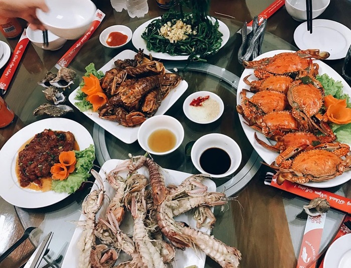 Tien Trang beach Thanh Hoa - seafood