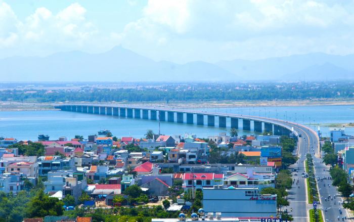 View of Hung Vuong Bridge, Phu Yen