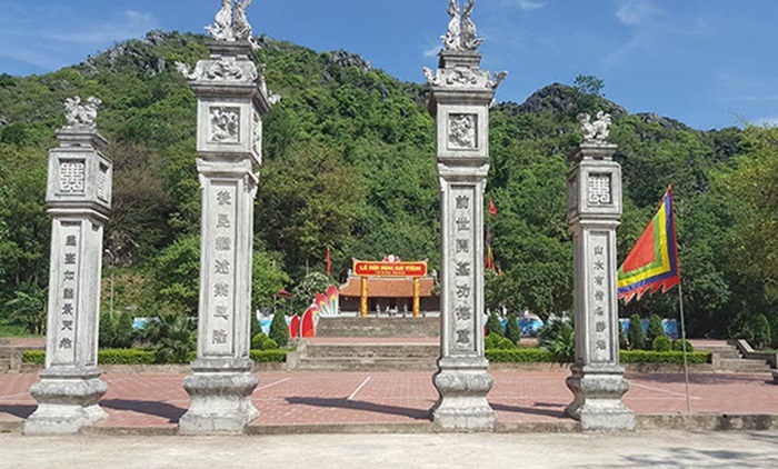 di tích lịch sử ở Thanh Hóa - đền thờ Mai An Tiêm