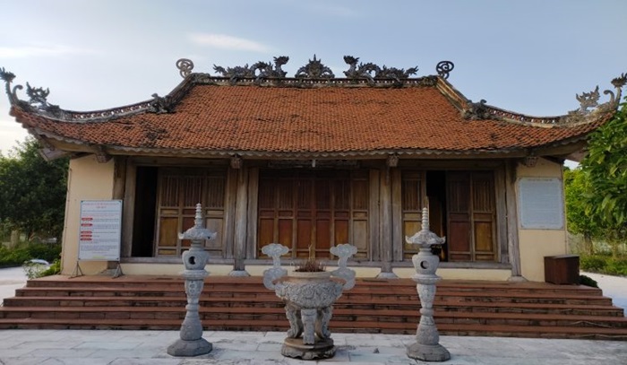 Phu Tho tourist destination - Ly Nam De temple