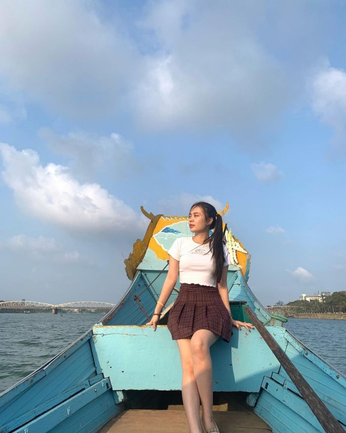 Kinh nghiệm thuê thuyền Rồng ở Huế