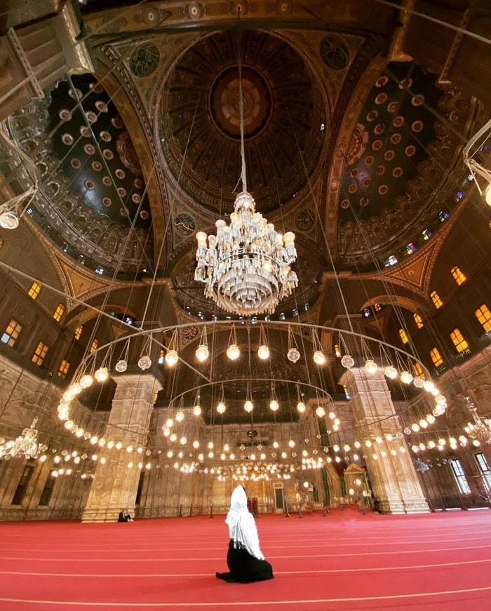 Phòng cầu nguyện chính ở nhà thờ Hồi giáo Muhamed Ali