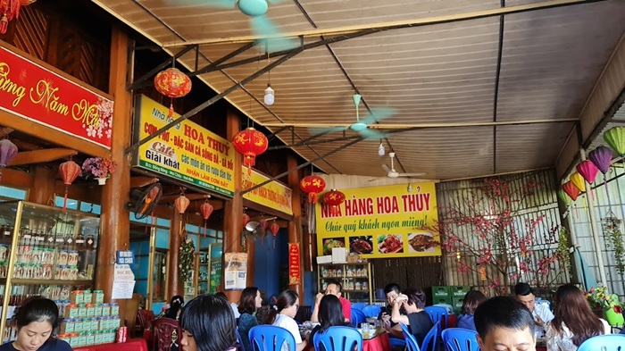 Delicious restaurant in Mai Chau - Hoa Thuy