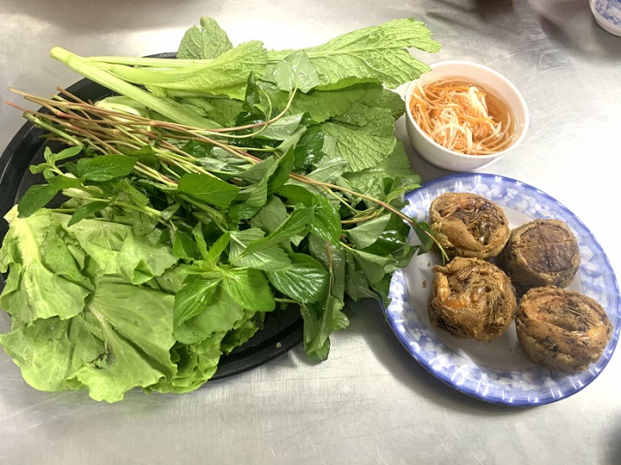 Các quán bánh cống ngon ở Cần Thơ - Bánh cống Bà Út Lư