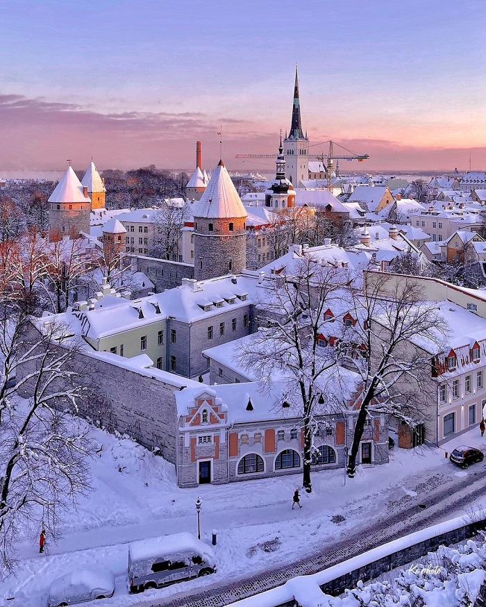 Thành phố Tallinn là thành phố tuyết đẹp trên thế giới thu hút nhiều du khách