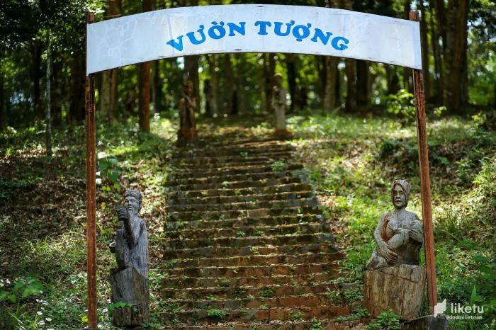 Location of Mang Den Wooden Sculpture Garden