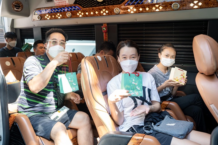 hãng xe limousine Hạ Long - Hà Nội - Limousine Hoàng Phú