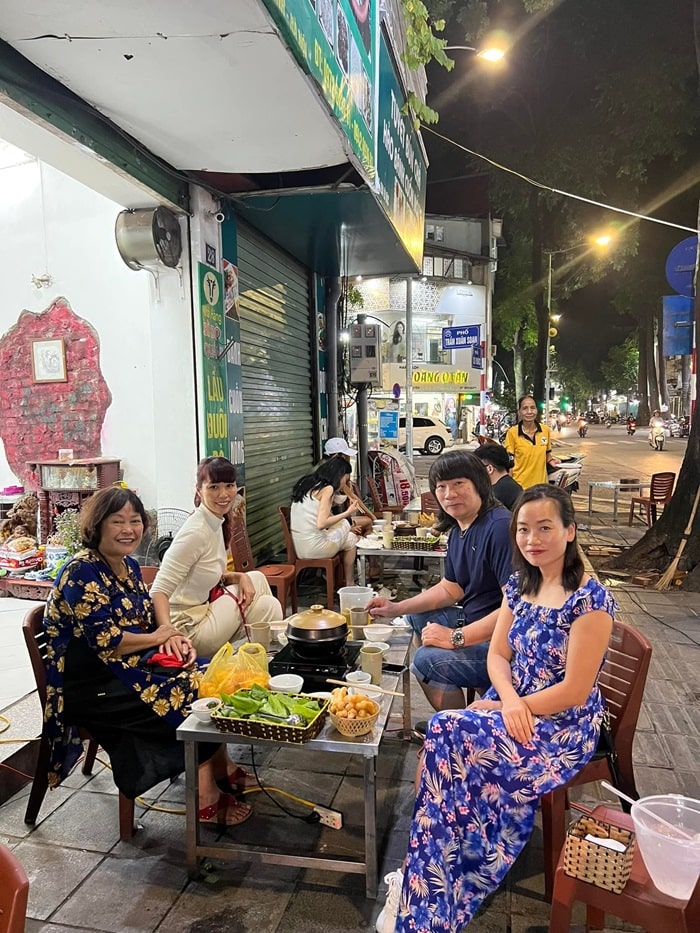 quán lẩu đuôi bò ngon Hà Nội - Lẩu Đuôi Bò - 28 Lò Đúc