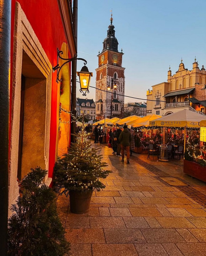 Kraków là chợ Giáng sinh ở Ba Lan đáng để ghé thăm 