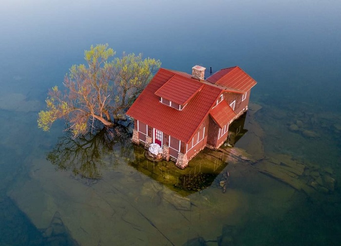 Hub là hòn đảo nhỏ nhất thế giới đẹp như tranh