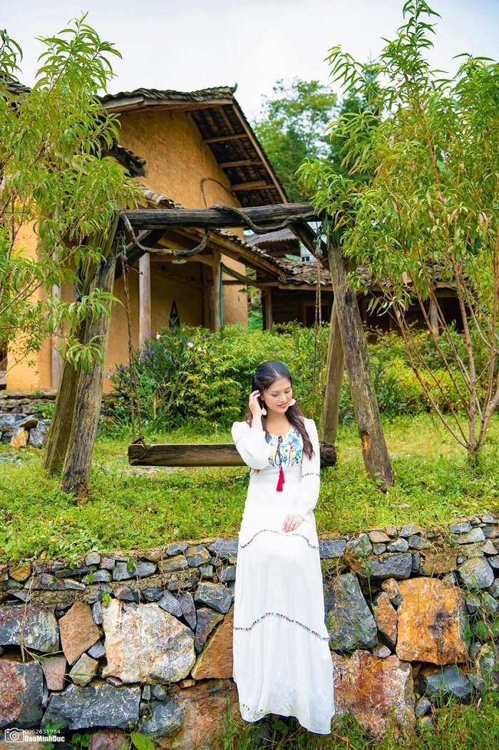 Homestay Lũng Cú Lake View với nhiều góc check in đẹp