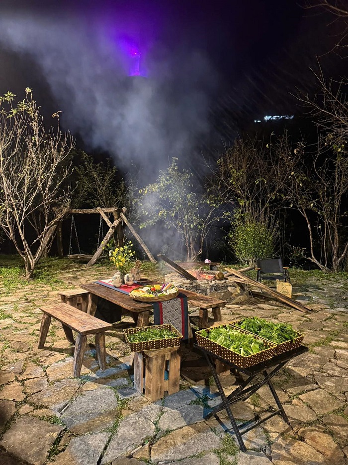 Homestay Lũng Cú Lake View là nơi lý tưởng để chill vào buổi tối