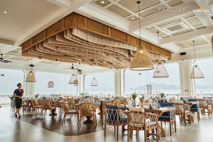 nhà hàng view biển Hạ Long - Nhà hàng Pavilion