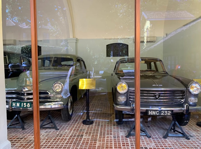 nhà sàn Bác Hồ Hà Nội - hiện vật