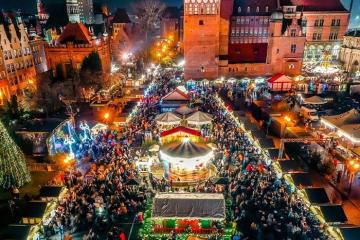 Trải nghiệm mùa lễ hội tuyệt vời tại những khu chợ Giáng sinh ở Ba Lan